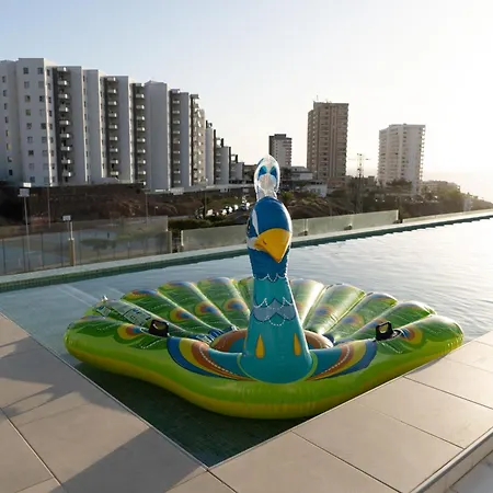 Nirvana - Luxury With Heated Pool Holiday home