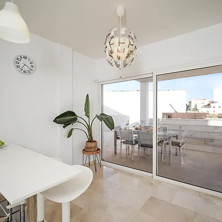 Nirvana - Luxury With Heated Pool Playa Paraiso (Tenerife)