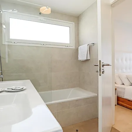 Nirvana - Luxury With Heated Pool Playa Paraiso