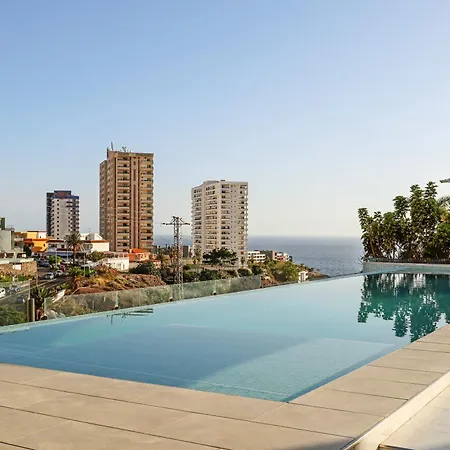 Semesterbostad Nirvana - Luxury With Heated Pool *