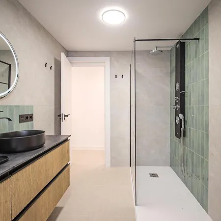 Nirvana - Luxury With Heated Pool Semesterbostad *