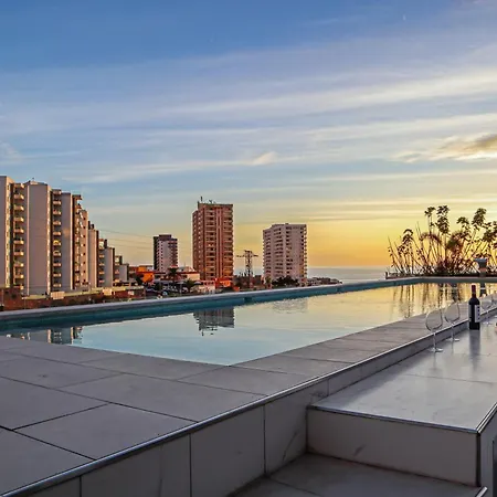 Nirvana - Luxury With Heated Pool Semesterbostad