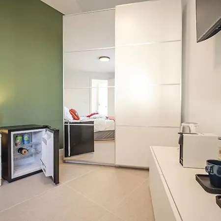 Semesterbostad Nirvana - Luxury With Heated Pool